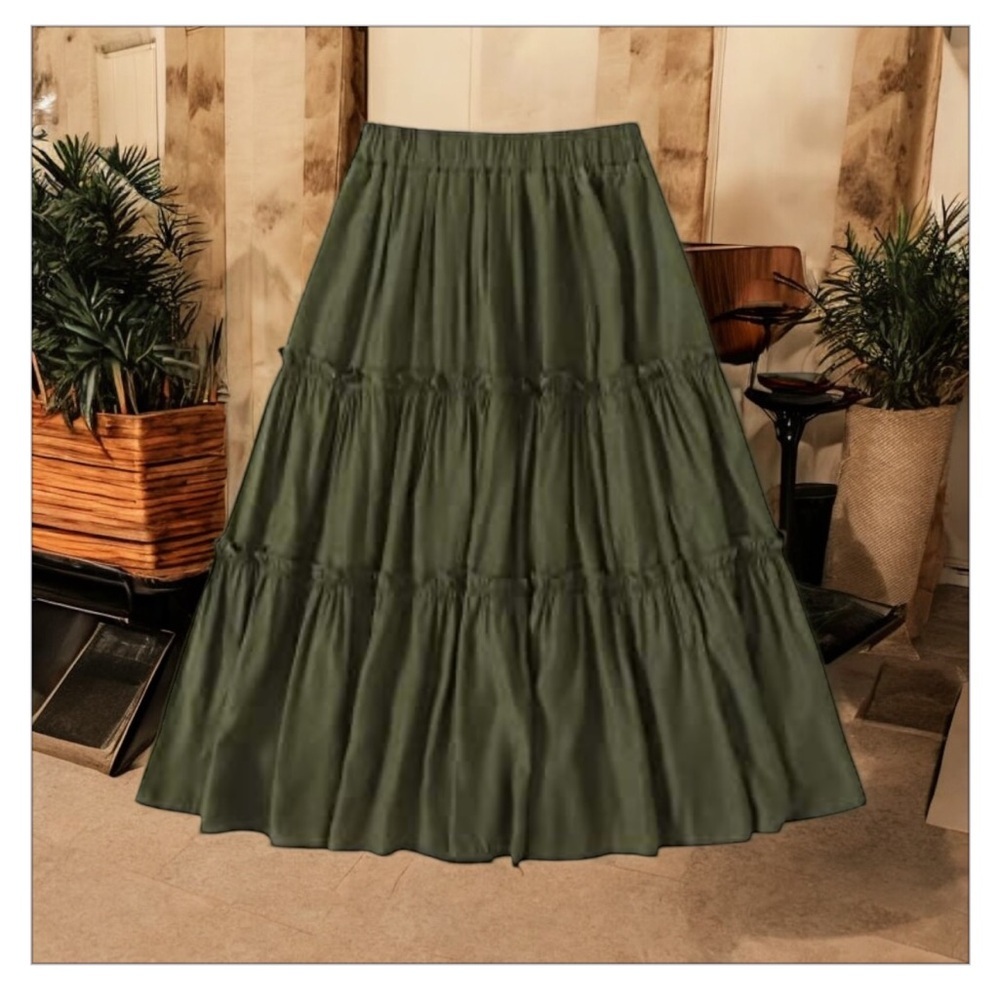 Boutique -Olive Green Tier Ruffle Hem Layer
Maxi Skirt-NWOT-Sz L-Boho-Gypsy - Picture 4 of 11